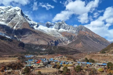 Manaslu Circuit Trek 14 days.