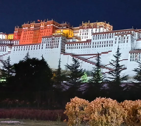 Chengdu to Everest Base Camp Tour.