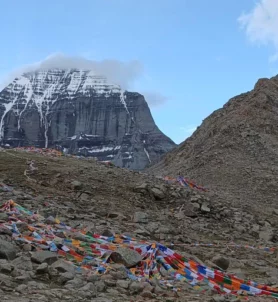 Kailash Tour with Saga Dawa Festivals.