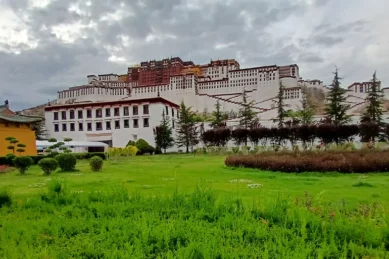 Lhasa Everest Base Camp Tour.